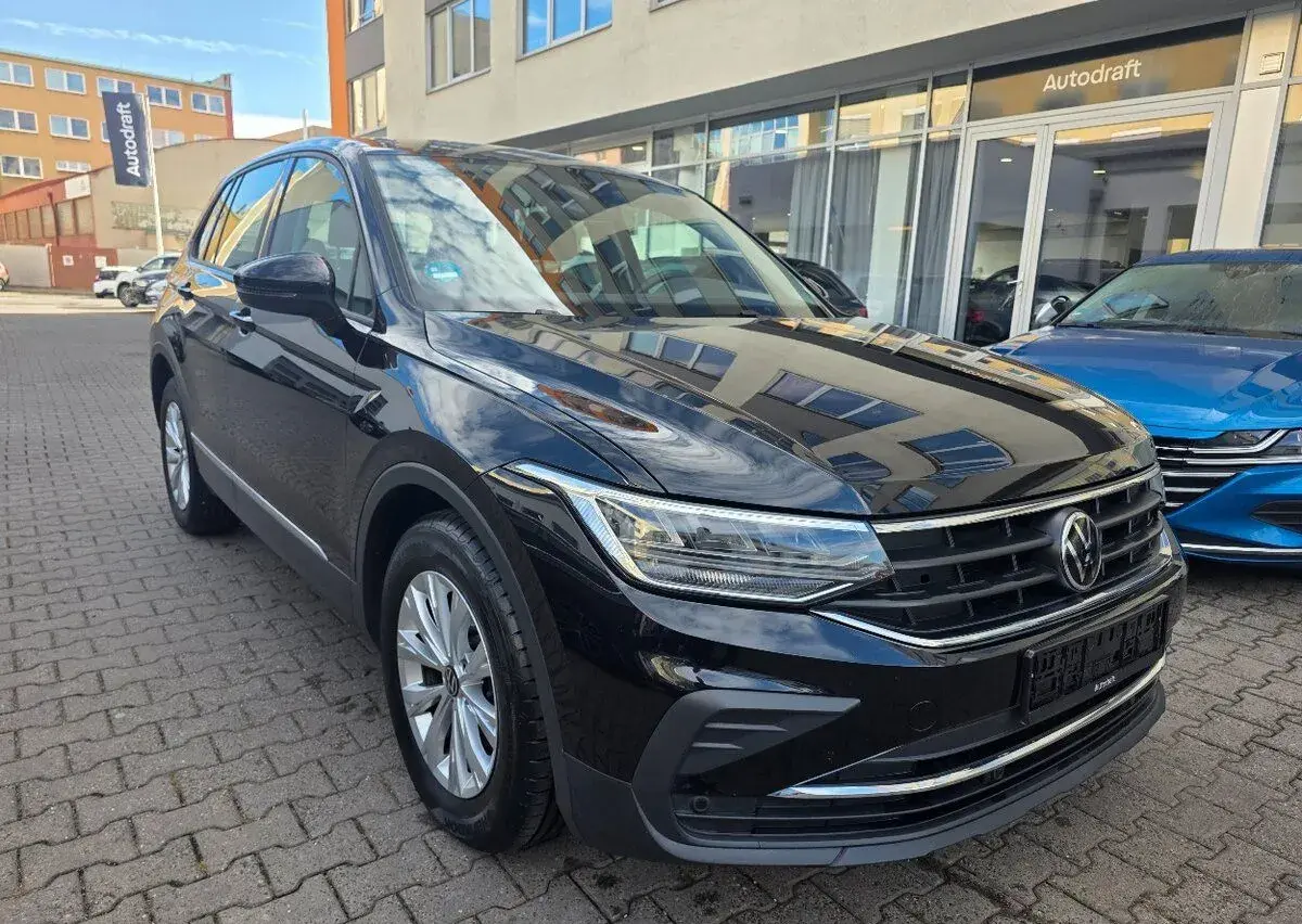 Volkswagen Tiguan – 2023, 129 162 km