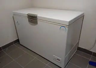 Pultový mrazák Beko, 280 litrů