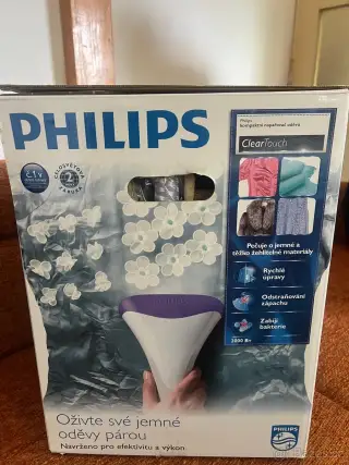 NOVÝ Napařovač oděvů Philips ClearTouch GC536
