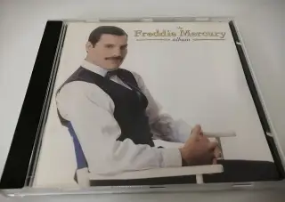 CD FREDDIE MERCURY / THE ALBUM