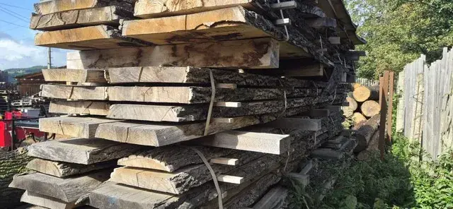 Dubové truhlářské řezivo – fošny