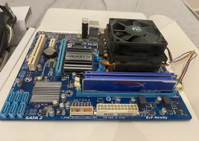 SET zakl. deska + cpu + graf. karta + 8 GB ram