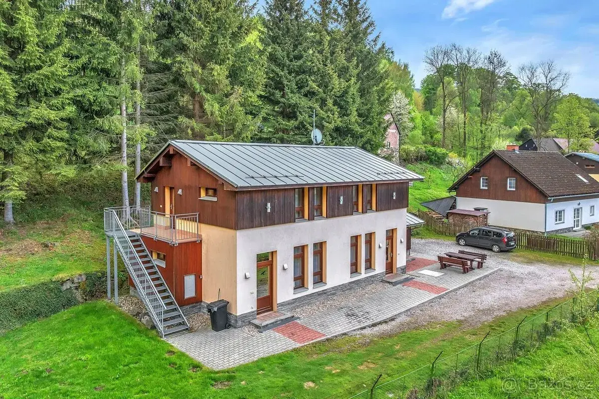 Penzion - Apartmány Pod Vlekem, Horní Maršov, okres Trutnov