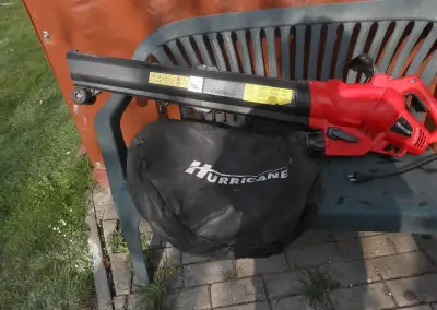 Elektrický fukar a vysavač listí