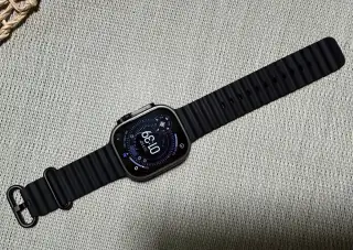 Apple Watch Ultra 3 black titan