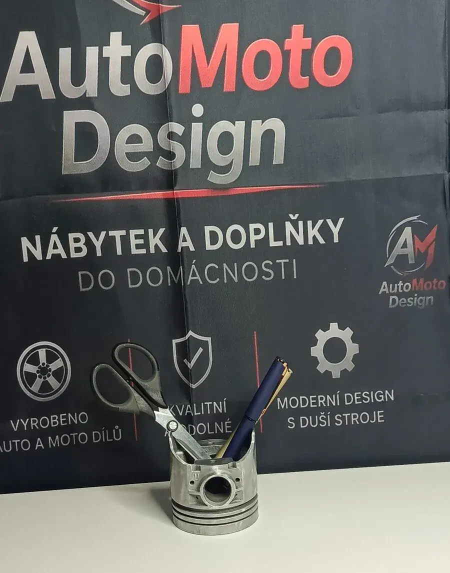 Pístový kancelářský stojánek - AutoMotoDesign