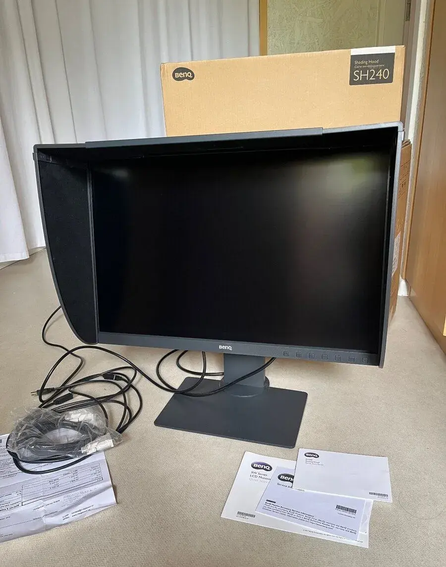 BenQ SW240 včetně stínítka SH240