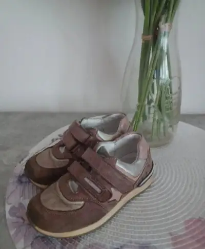 Tenisky vel.26 Lasocki