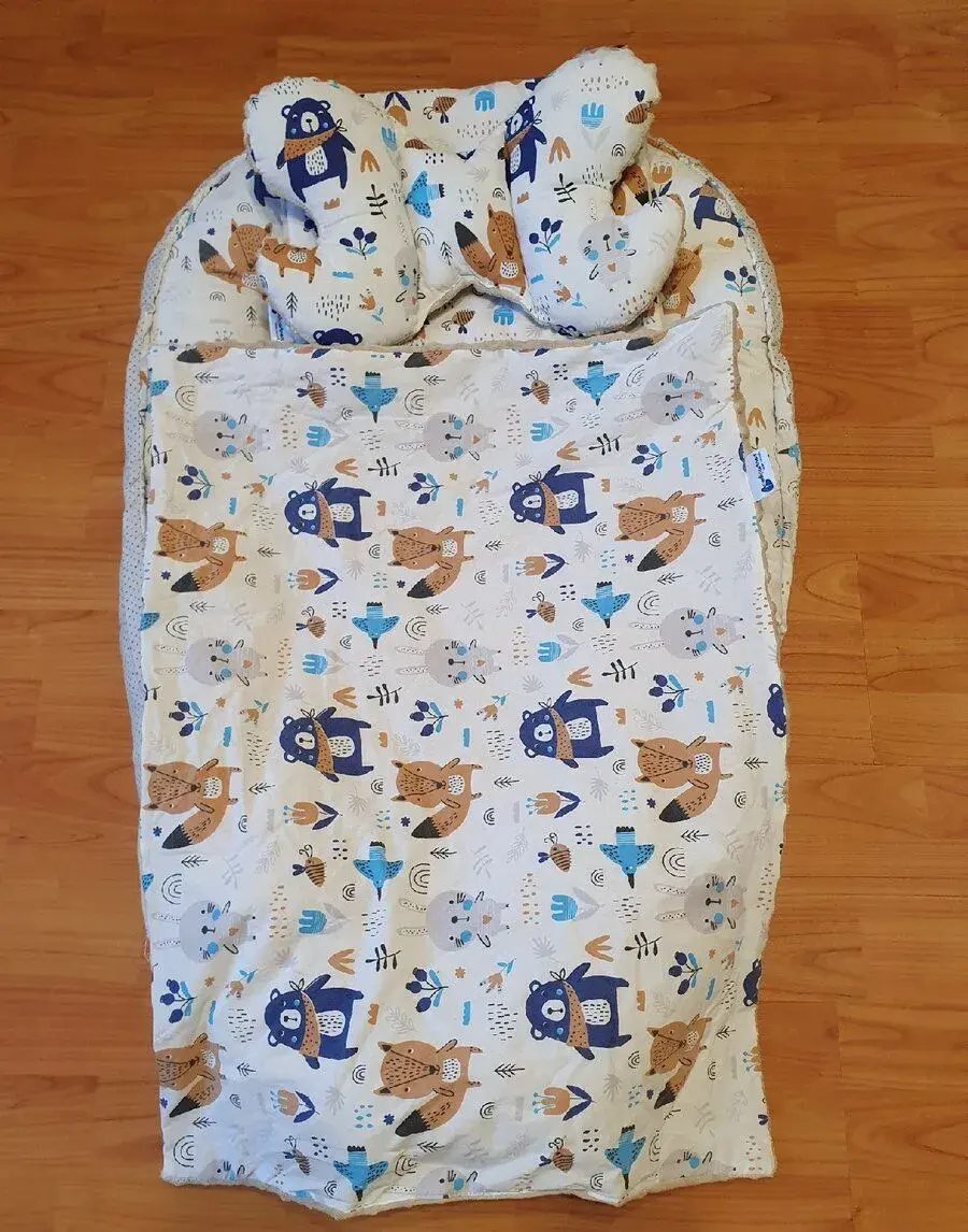 Minky set pro miminko 4v1 – hnízdečko, deka, polštářky