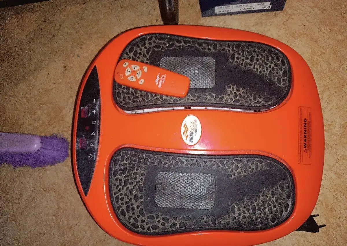 Masážní přístroj Vibro legs