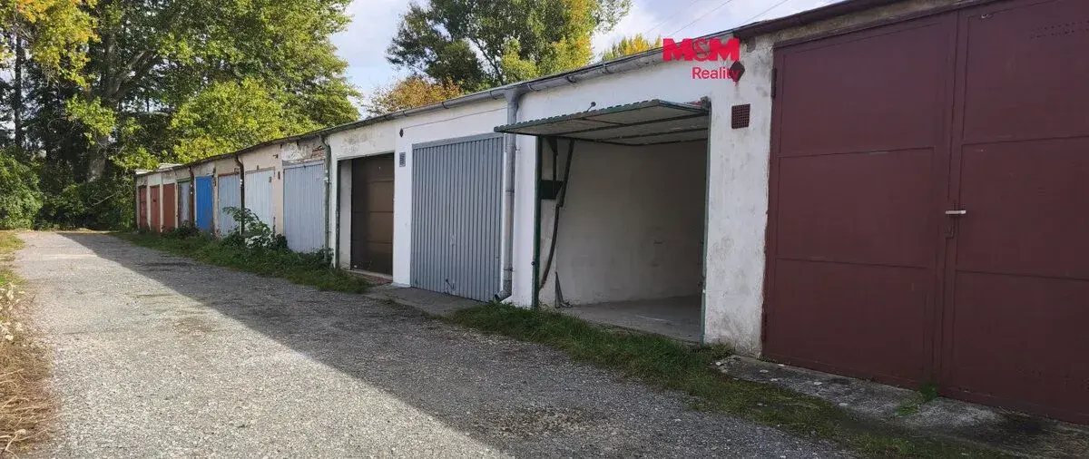Pronájem garáže, 18 m², Mělník