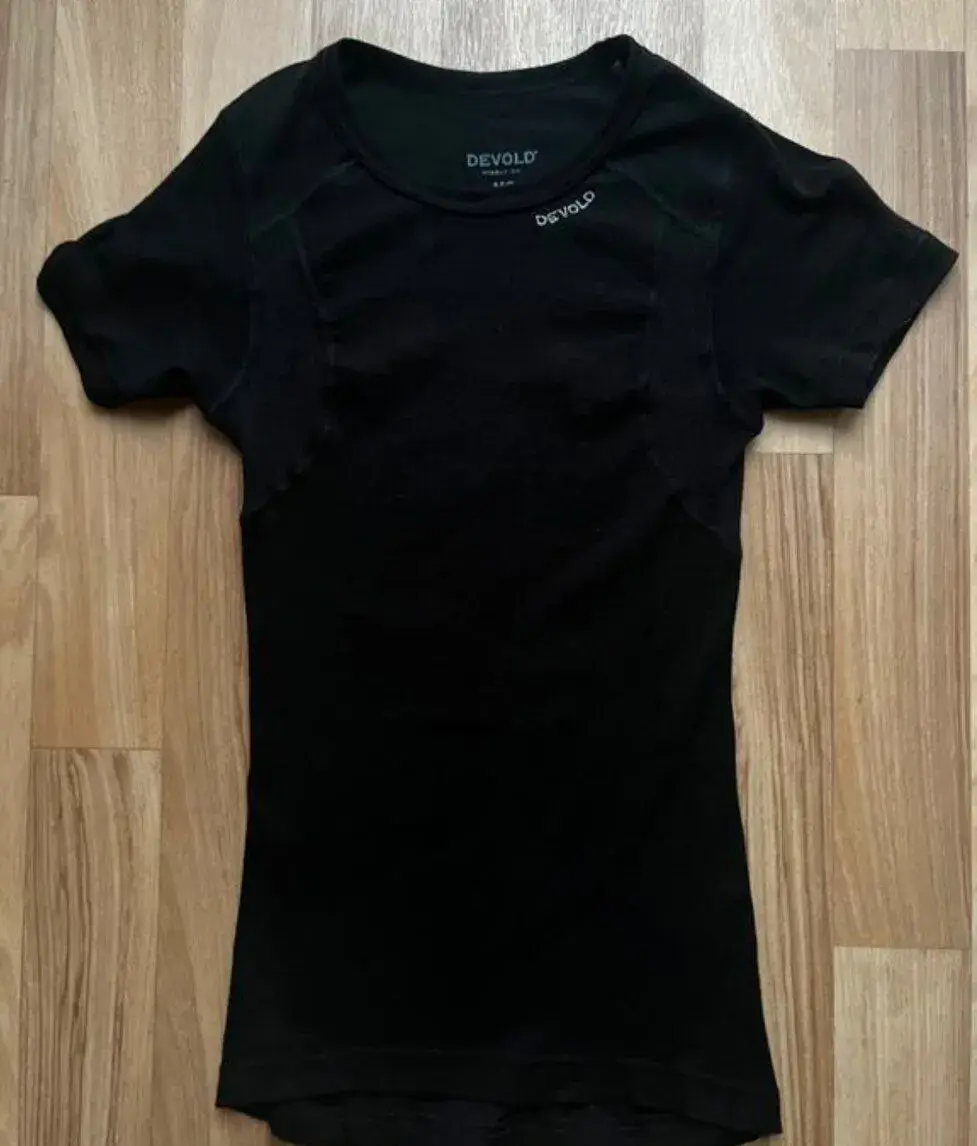 Triko Devold vel. XS merino vlna