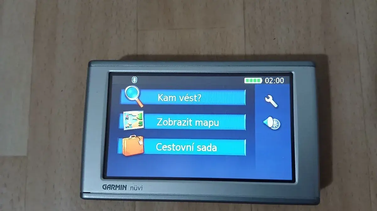 GPS navigátor Garmin nüvi