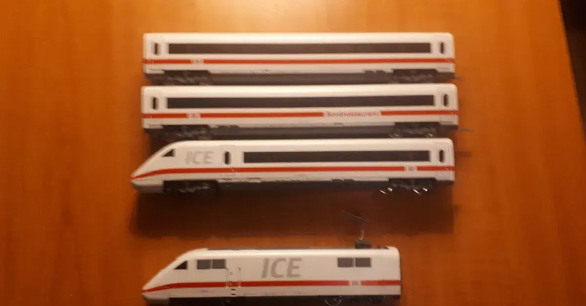 RYCHLÍKOVOU SOUPRAVU HO - ICE 2 - ROCO