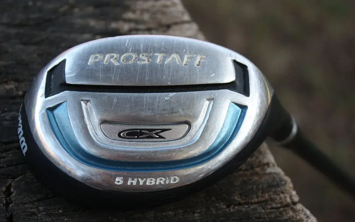 DÁMSKÝ HYBRID č.5 WILSON STAFF - PRO ZAČÁTEČNÍKY