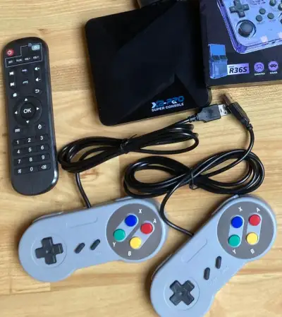 Retro herní set č. 3: Kinhank Super Console X2 Pro (64GB)