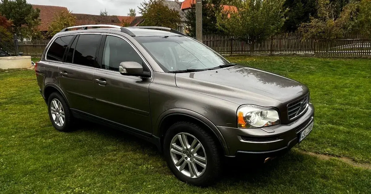 Volvo XC90 – 2008, 272 000 km