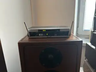 Vysílačka AKG SR80 výroba Rakousko