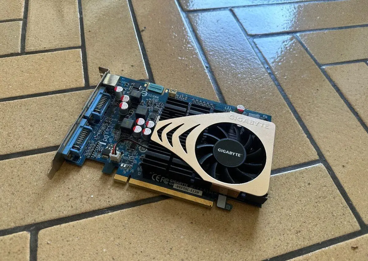 GIGABYTE GeForce 9500 GT / 512MB / PCI-E