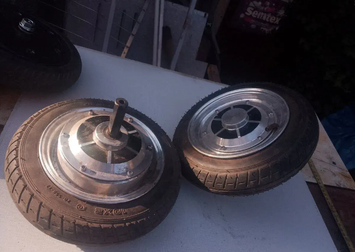 Kolečka z hoverardu