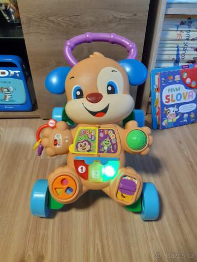 Fisher Price mluvicí chodítko pejsek