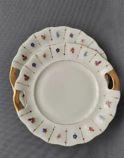 Porcelánový servírovací talíř Koenigszelt Silesia (1920-30)