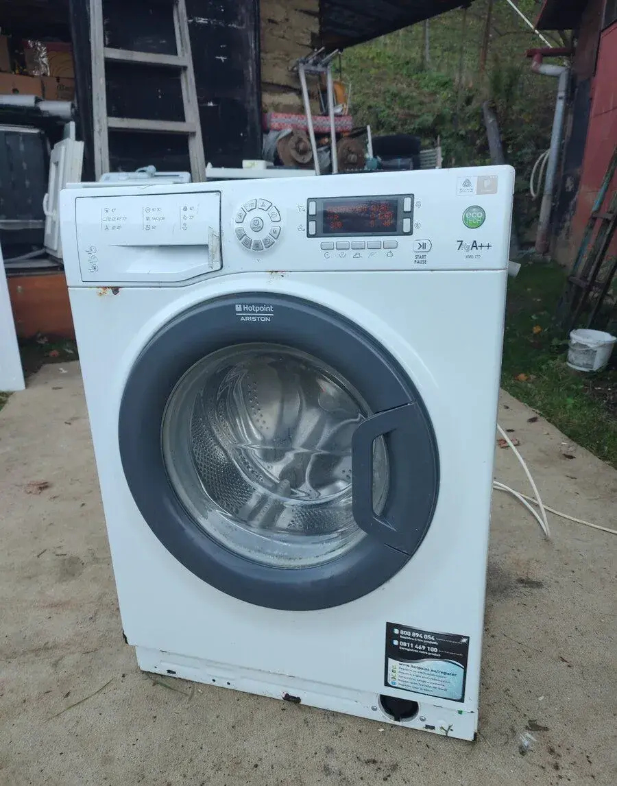 Pračka Ariston 7Kg / 1200 otáček / na monterky.