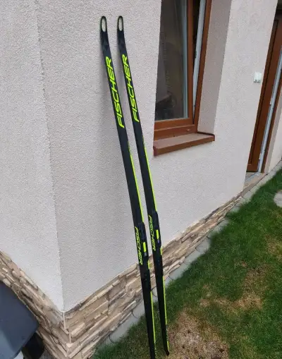 Běžecké lyže Fischer CARBONLITE SKATE PLUS STIFF 2024/25