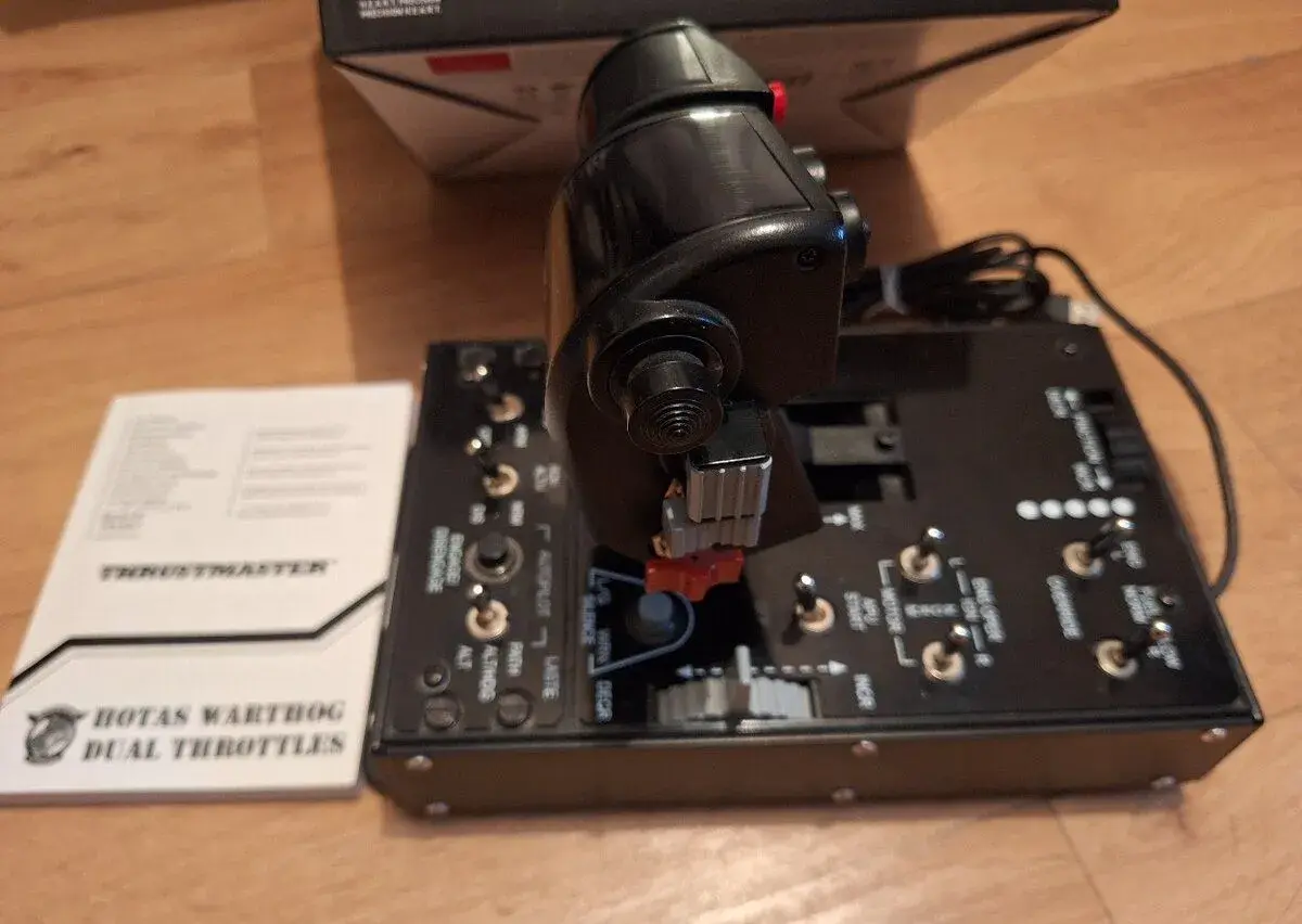 Prodej Thrustmaster Hotas Warthog Dual Throttle