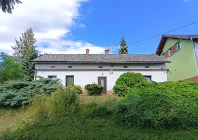 Rodinný dům s pozemkem