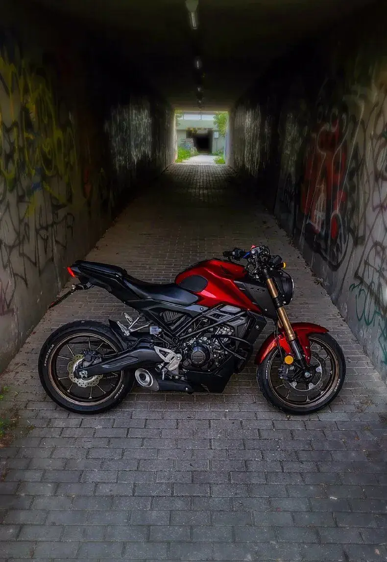 Honda CB125R 2024