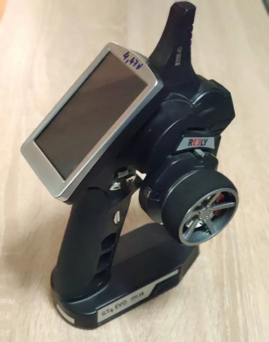 Vysílač GT4EVO s telemetrií a přijímači
