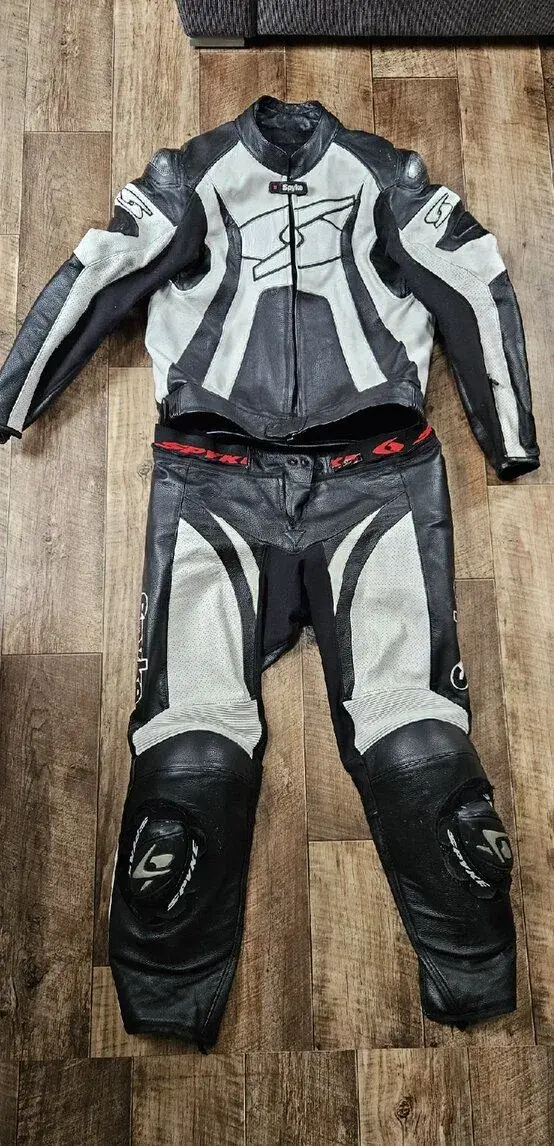 Kožená moto kombinéza Spyke