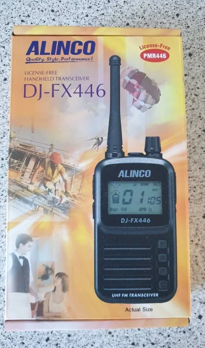 Alinco DJ-FX446 – výkonná a kompaktní PMR vysílačka, nová