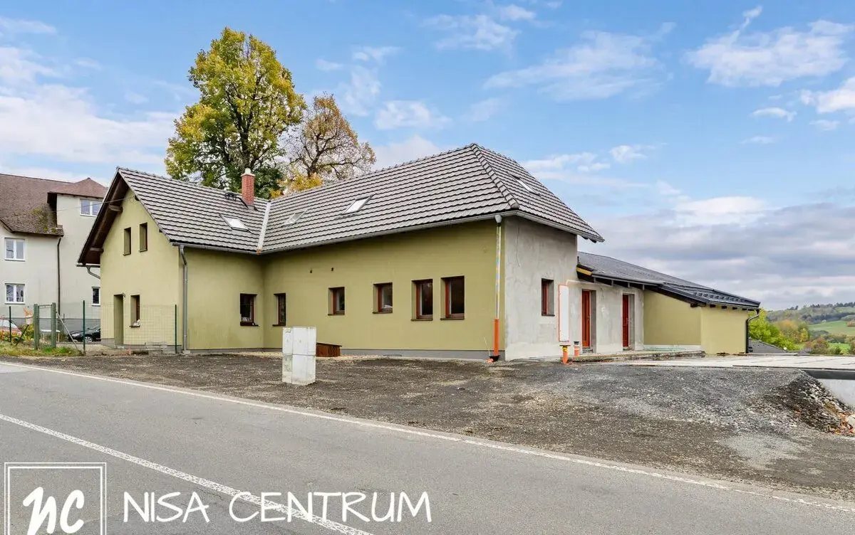 Pronájem bytu 3+kk 80 m² na Dlouhém Mostě, ev.č. 00430