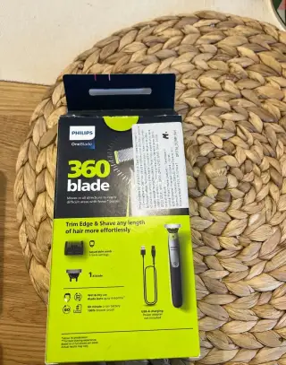 Holicí strojek PHILIPS, 360 blade