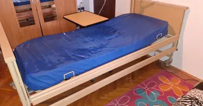 Elektrická postel BURMEIER+antidekubitní matrace