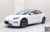 Tesla Model – 300 000 km