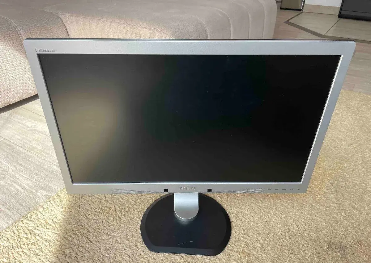 Monitor Philips Brilliance 231P4U – IPS, USB hub
