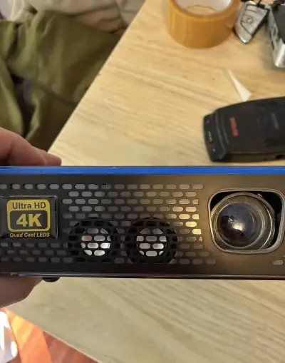 Projektor AAXA 4K1 – LED, 4K Ultra HD, DLP
