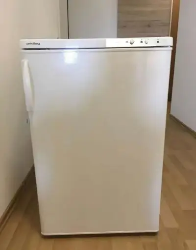 šuplíkový mrazák 105 litrů s dopravou