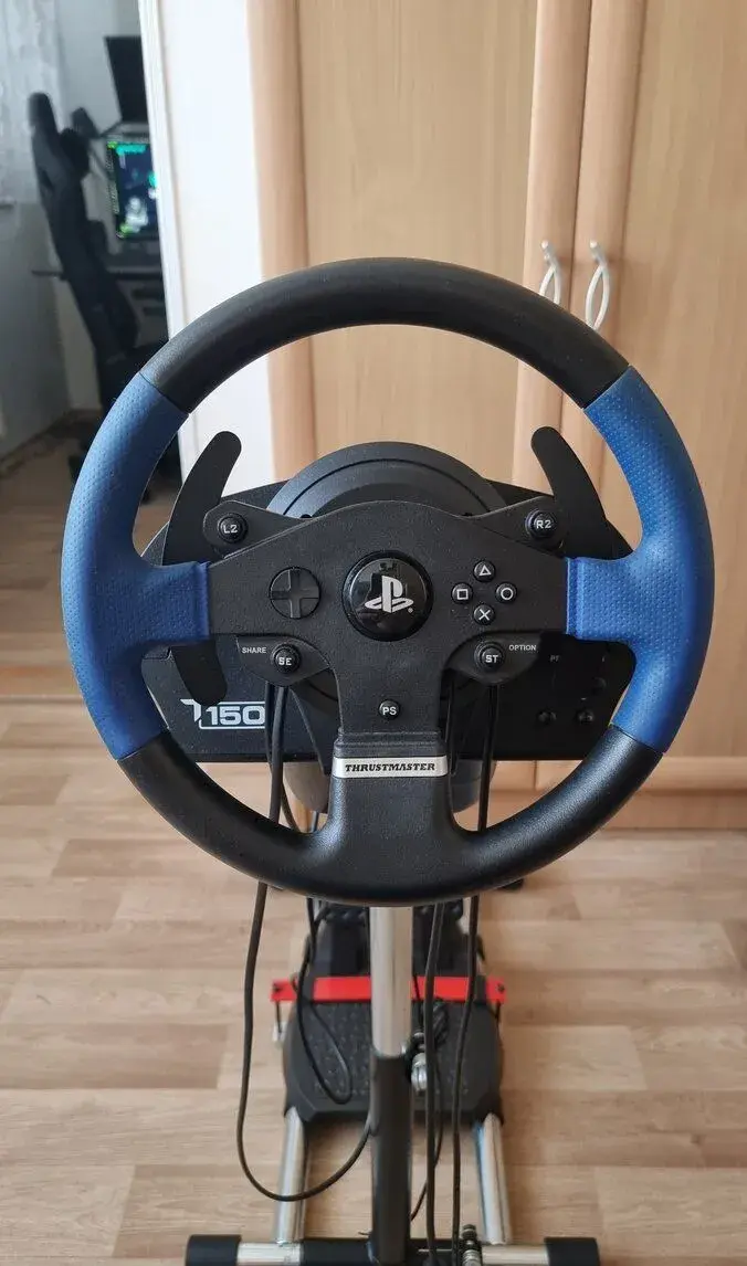 Volant k PC Thrustmaster T150 + Wheel Stand Pro