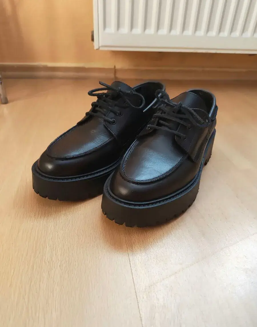 Černé kožené polobotky Badura C-Aurora vel 37