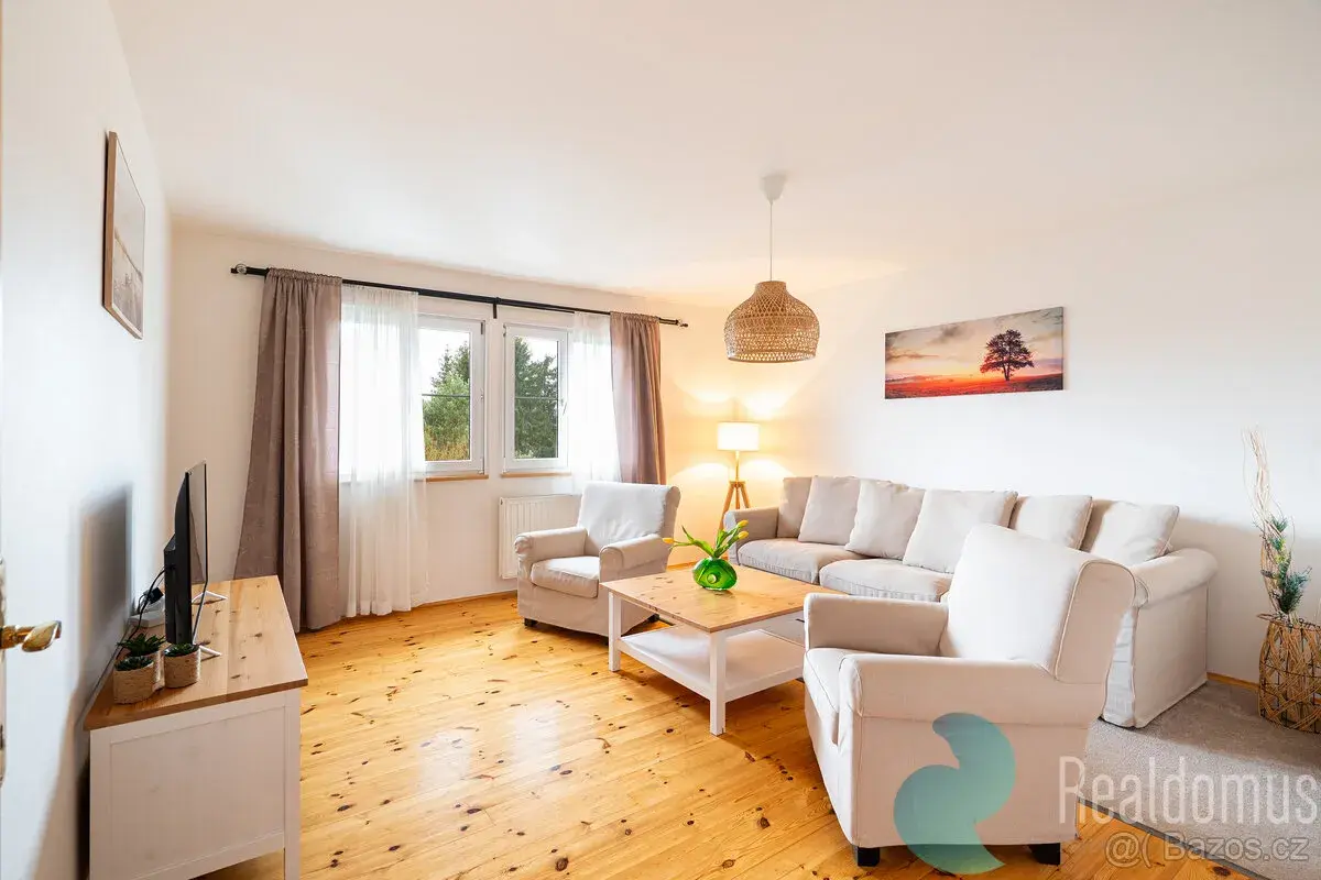 Prodej byt/apartmán 3+1, 61 m², parkování, pozemek, Lipno na