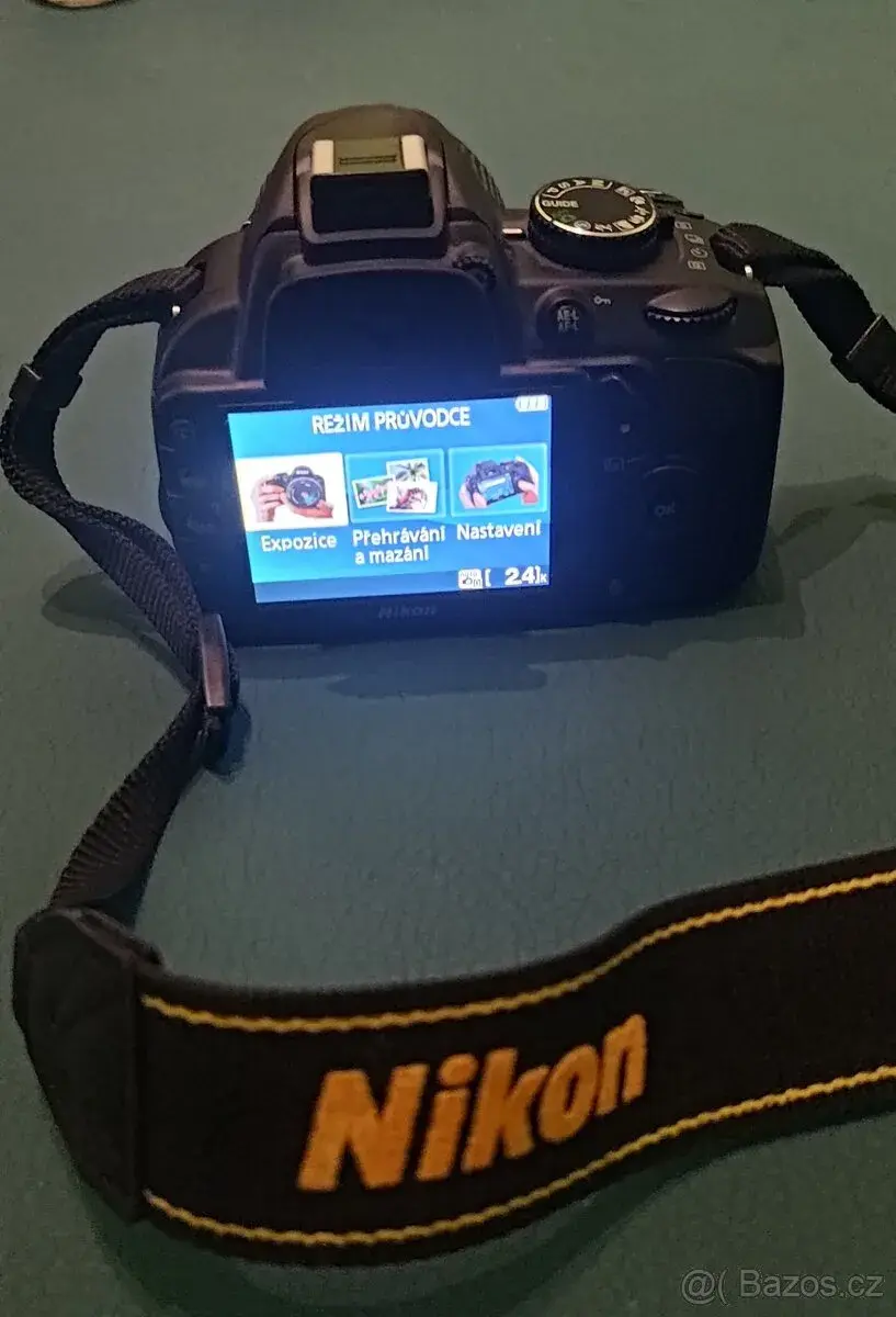 Nikon D3100 (Nikkor 18-55mm f/3.5-5.6G ED II) + příslušenstv