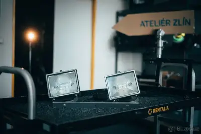 Dvojitý halogenový reflektor Düwi
