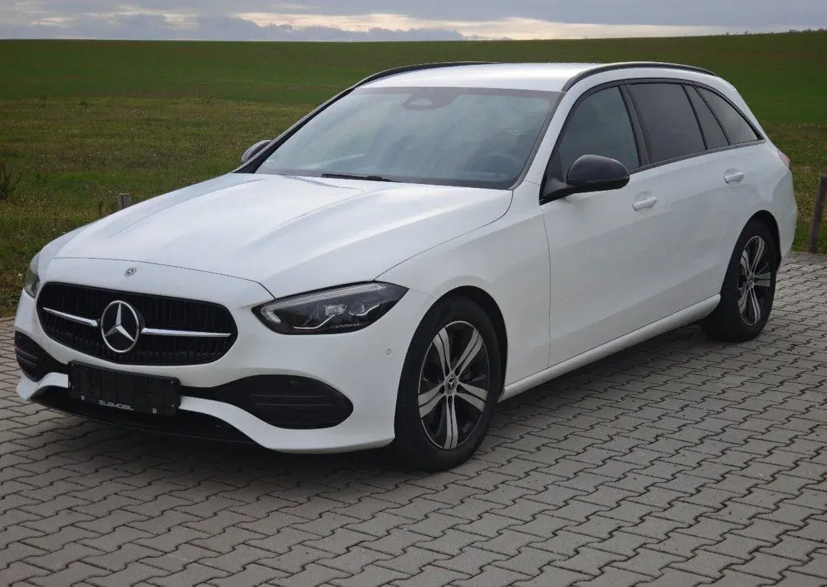 Mercedes-Benz C – 2022, 173 000 km