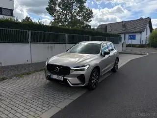 Volvo XC60 – 2023