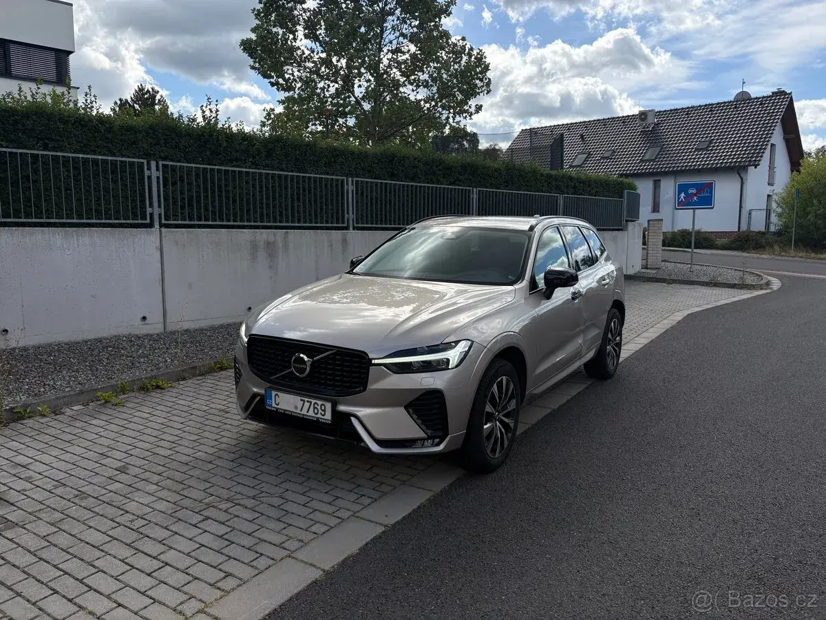 Volvo XC60 – 2023