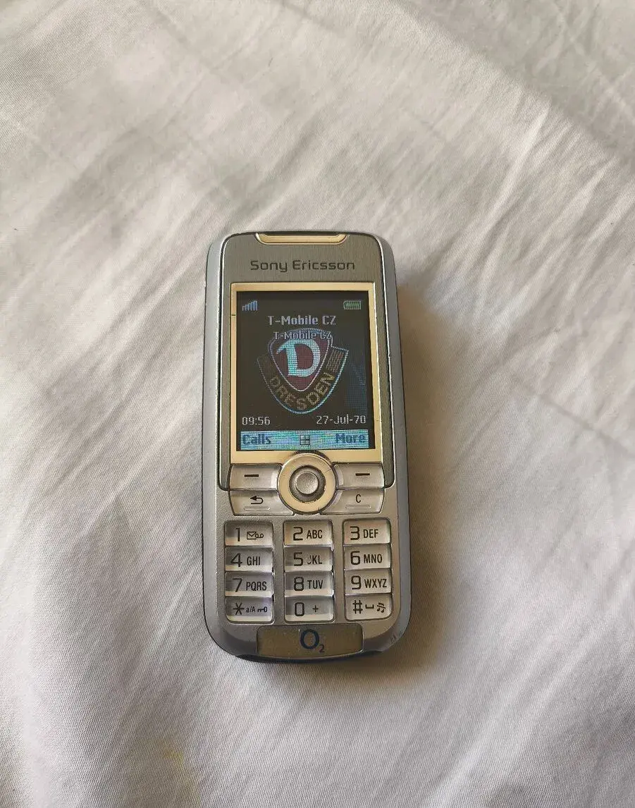 Sony Ericsson k700i